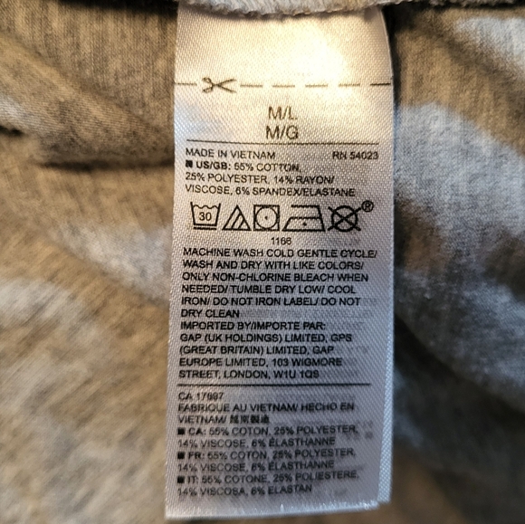 2-Pack Love By Gap Long Sleeve Cardigan Sweaters w/pockets, M/L (Runs Big), EUC - Picture 12 of 12